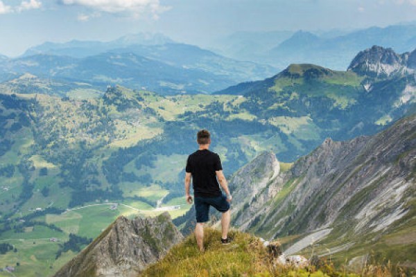 Best countries for solo travelers and backpackers