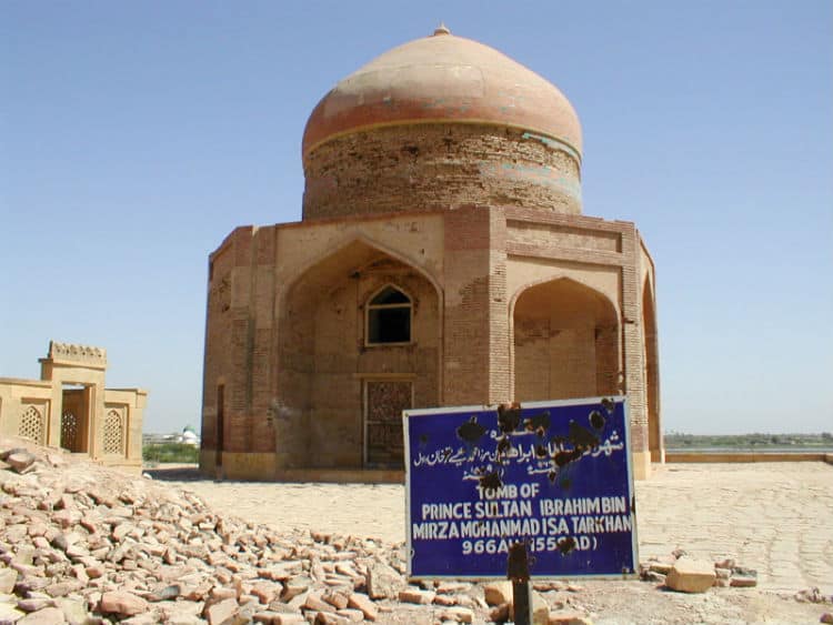 Weekend getaway from Karachi - Bhambore