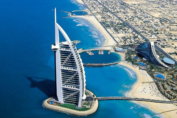 Dubai Attraction - Jumeirah Beach