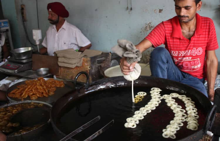 Stay safe and healthy in India avoid street food