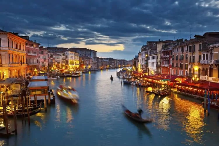 Valentine's day gondola ride in Venice