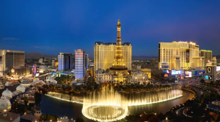 Valentine's day visit to Bellagio fountains