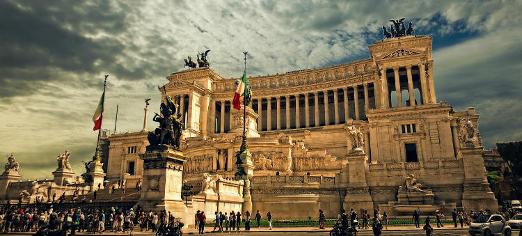 Economical honeymoon in Rome