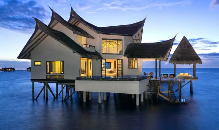 Muslim friendly resort Maldives - Jumeirah Vittaveli