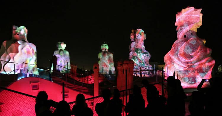 Casa Mila's night show
