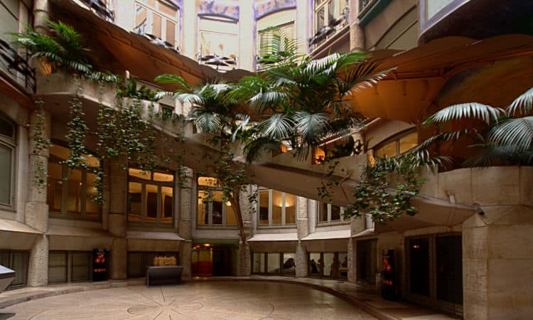Courtyard inside la Pedrera