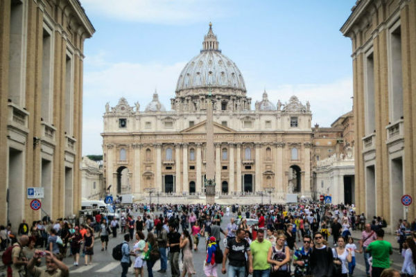St Peter's Basilica facts