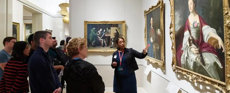 met museum docent tours