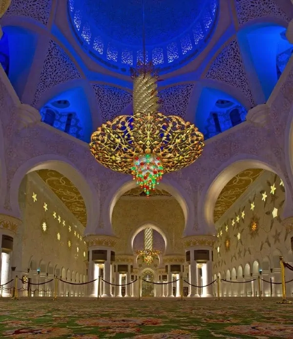 Chandelier in Main Prayer Hall of Sheikh Zayed Mosque