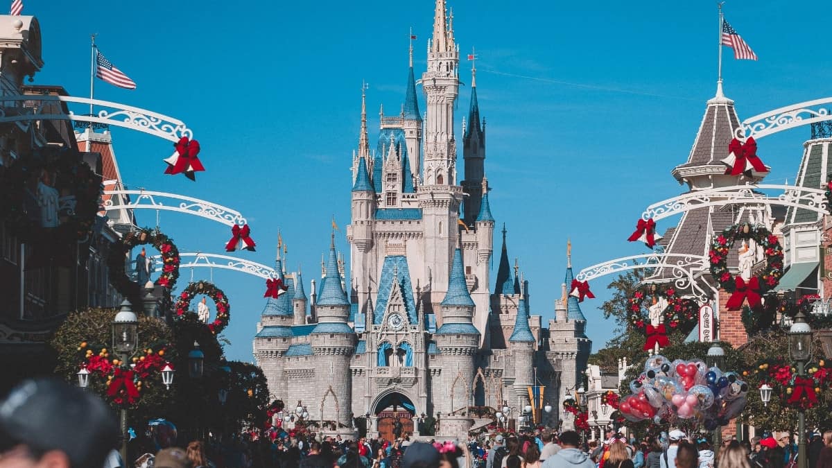 Ramkoers donderdag duidelijkheid Disneyland Parijs – tickets, prijzen, kortingen, beste tijd, busreizen