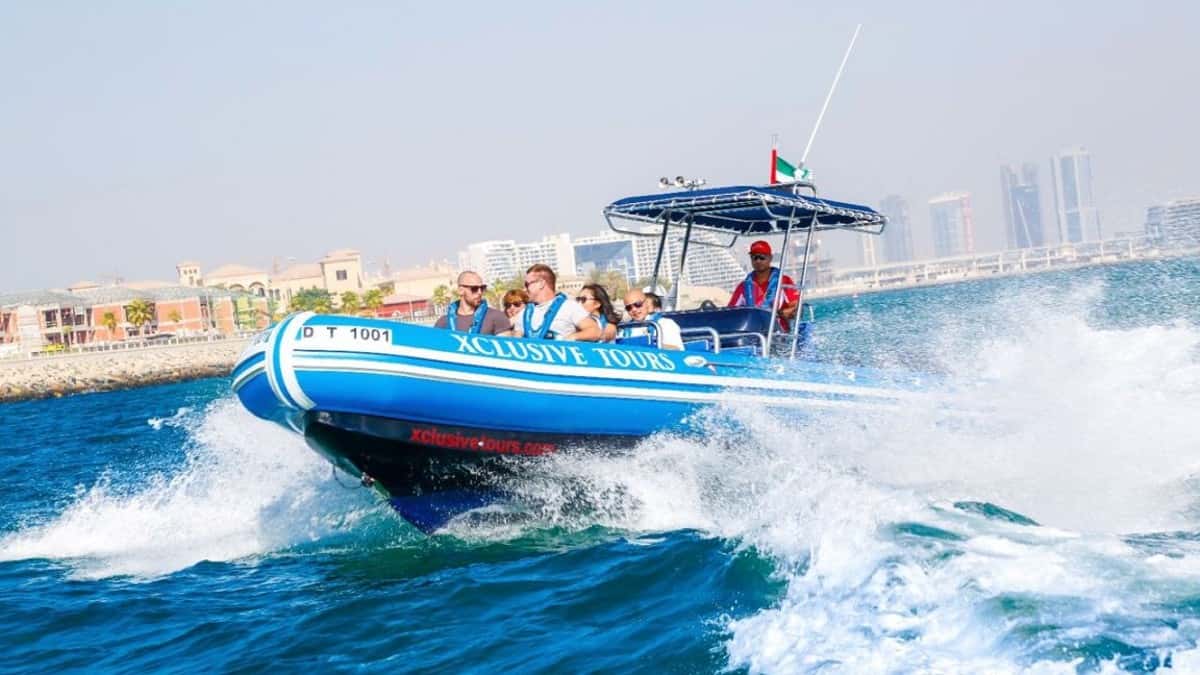 Guided Speedboat tour at Dubai Marina