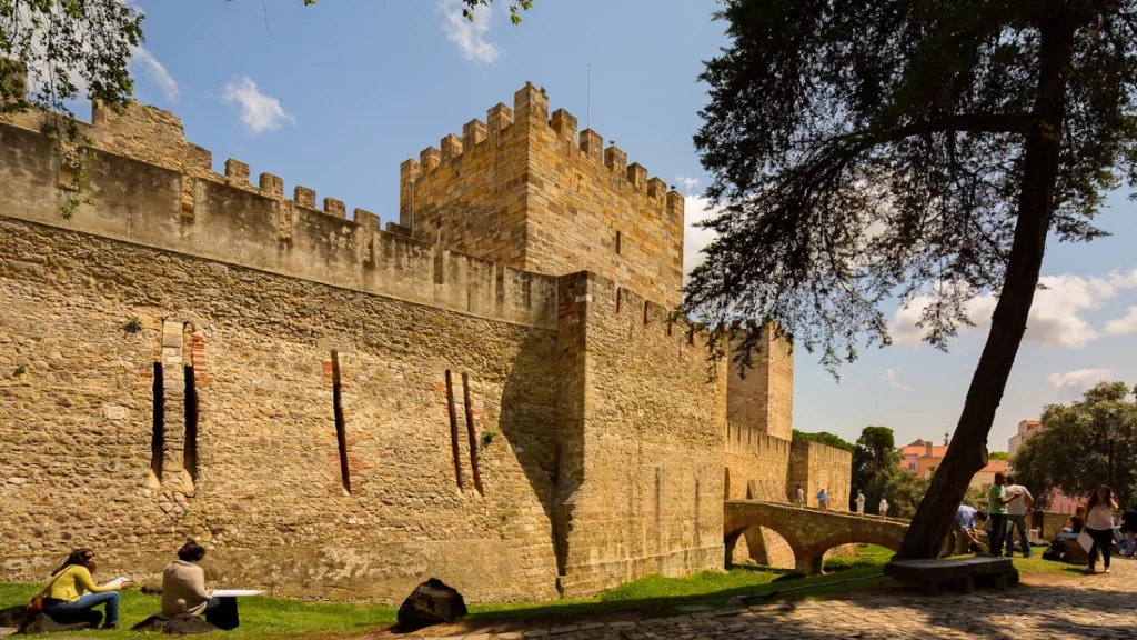 Sao Jorge Castle