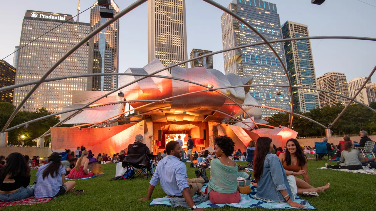 20 things to do in Chicago for couples