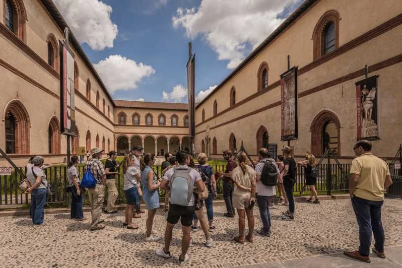 Guided Tour of Duomo, Sforza Castle, and The Last Supper