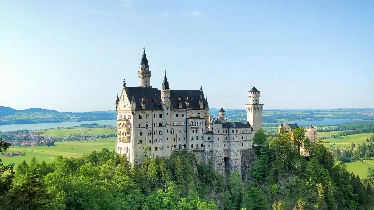 verdieping Graden Celsius Zuidelijk Kasteel Neuschwanstein inspireerde Disney's Kasteel van Doornroosje