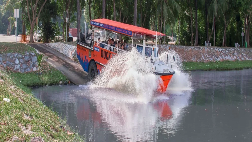 Singapore Duck Tour