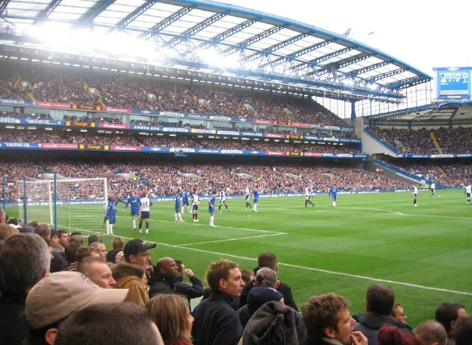 Tour por Stamford Bridge + Tour por el estadio de Wembley