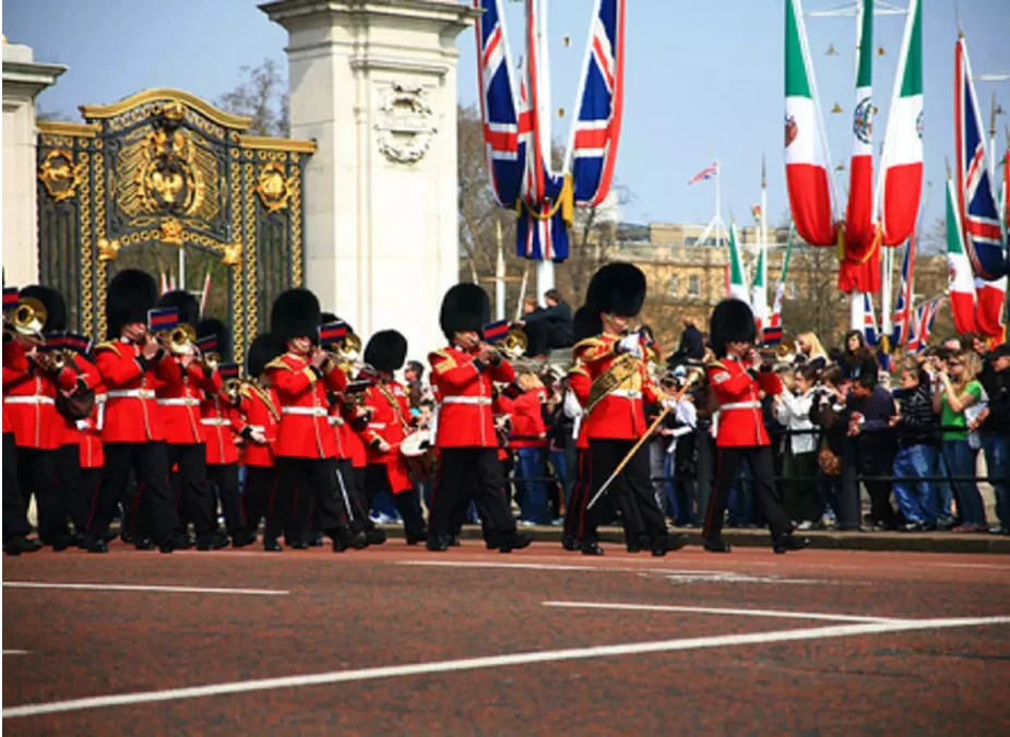 Westminster Abbey and Changing of the Guard Tour tickets