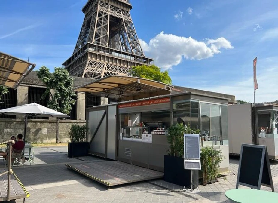 Night River Cruise On The Seine With Waffle Tasting