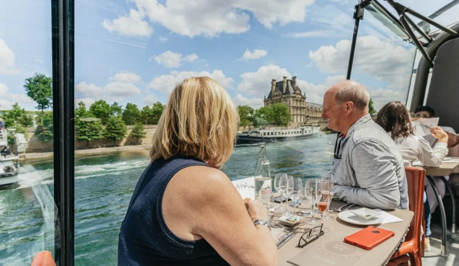 seine cruise and meal