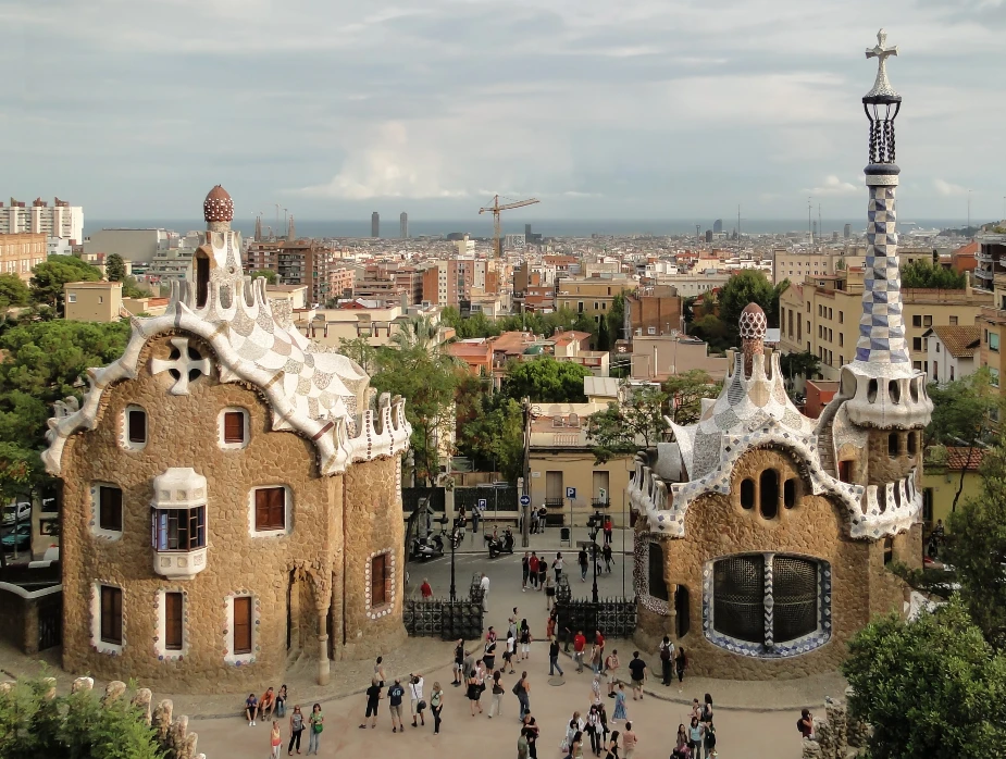 Park Güell + Palau de la Música