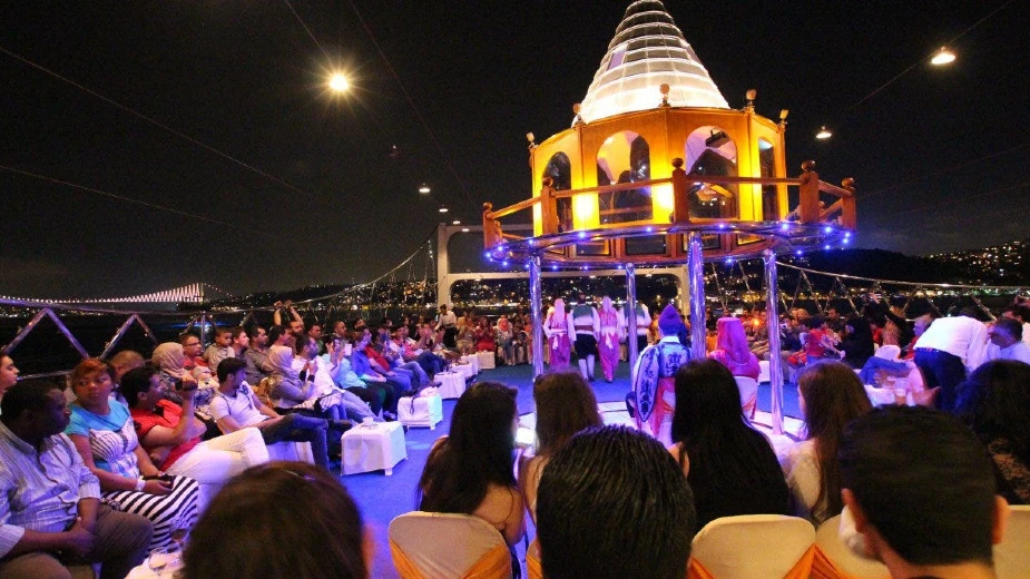 Bosphorus Dinner Cruise tickets