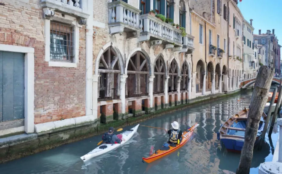 Guided Kayak Tour in Venice