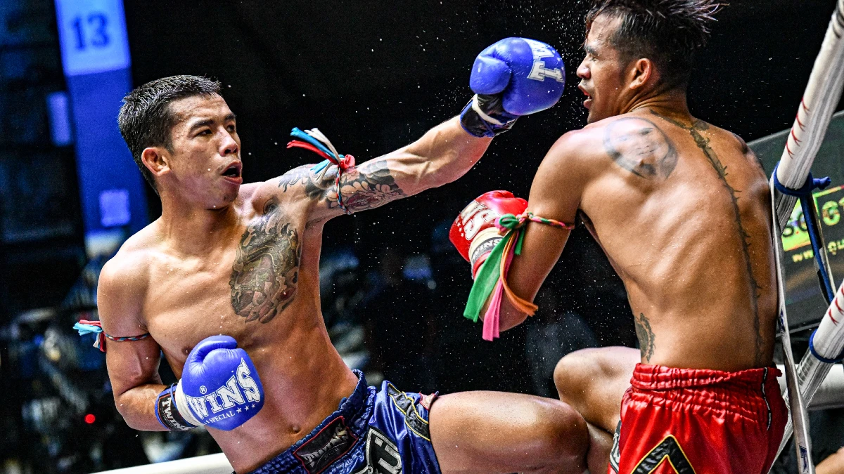 Muay Thai Boxing at Rajadamnern Stadium