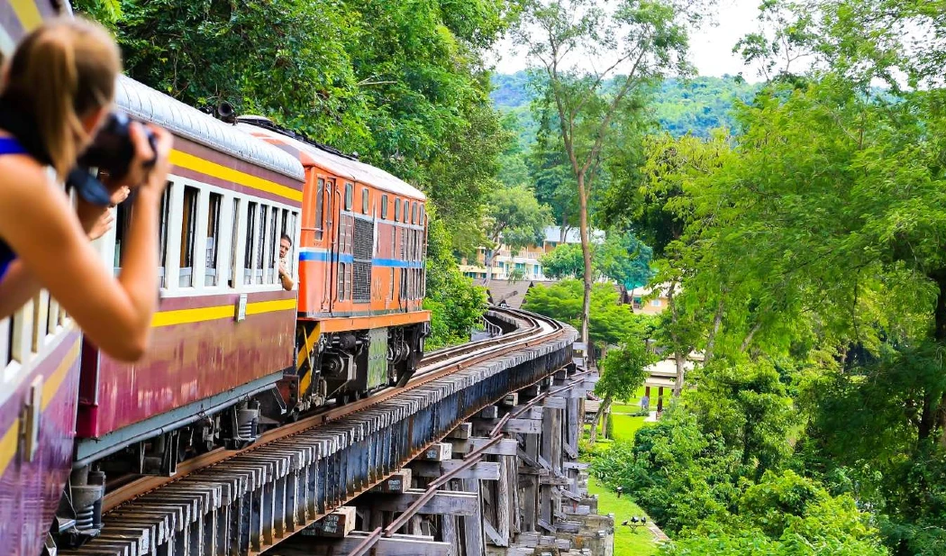 Tourist enjoys Death Railway